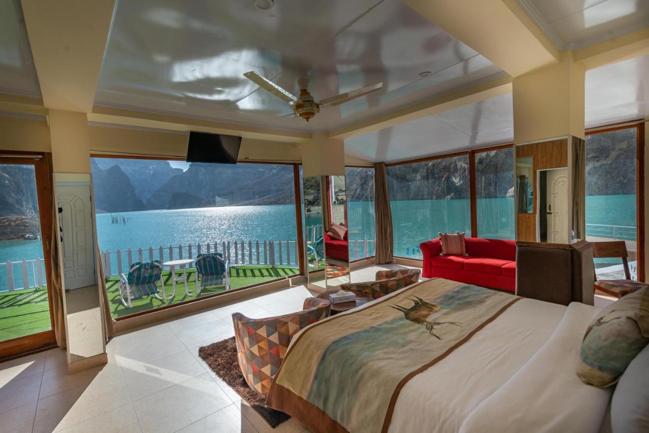 Luxus Hunza Attabad Lake Resort Karimabad  Ngoại thất bức ảnh