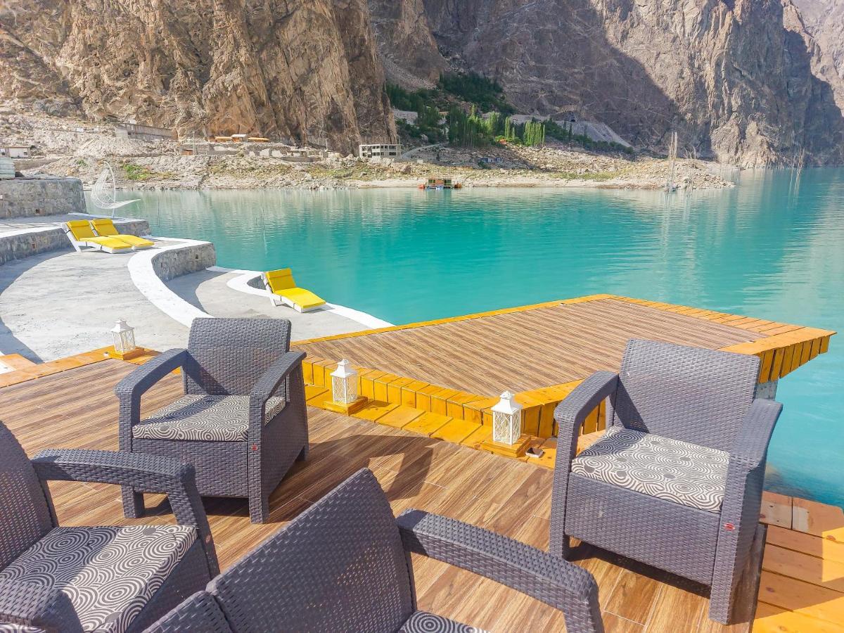 Luxus Hunza Attabad Lake Resort Karimabad  Ngoại thất bức ảnh