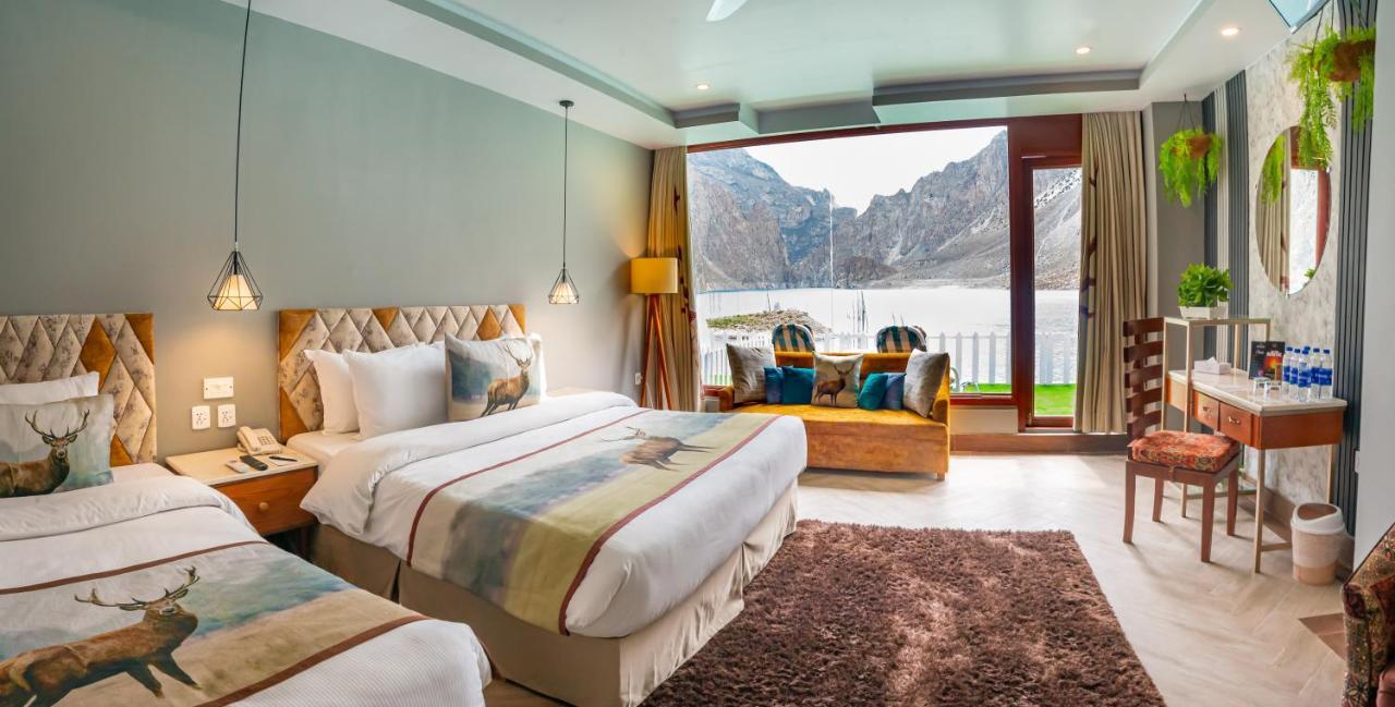 Luxus Hunza Attabad Lake Resort Karimabad  Ngoại thất bức ảnh